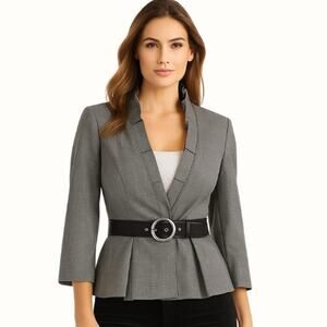 White House Black Market Herringbone Fitted Blazer – EUC Size 00